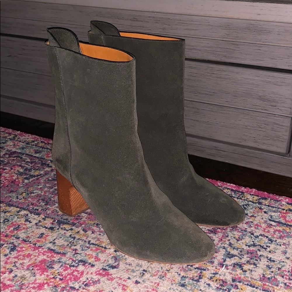 Dark green Chloe suede mid-ankle boots